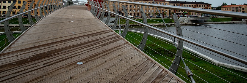 塑木復(fù)合材料彎曲試驗